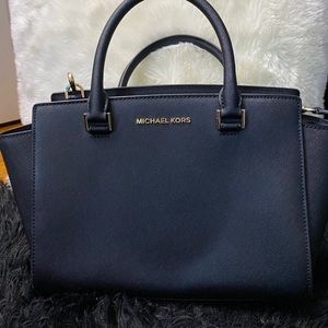 Black Michael Kors Cross Body Bag